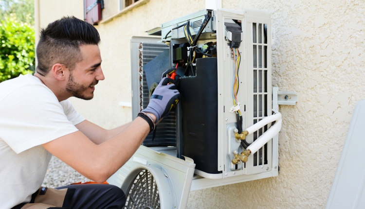 AC Maintenance Checklist for Homeowners